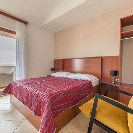 Apartments Ivana-Mira Okrug Gornji Eksteriør bilde